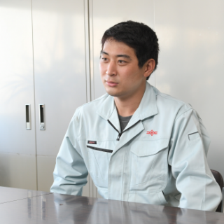先輩社員